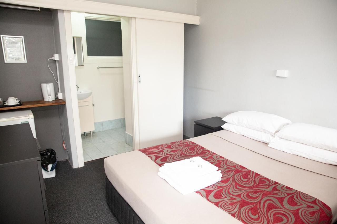 Royal Hotel Сингълтън Екстериор снимка