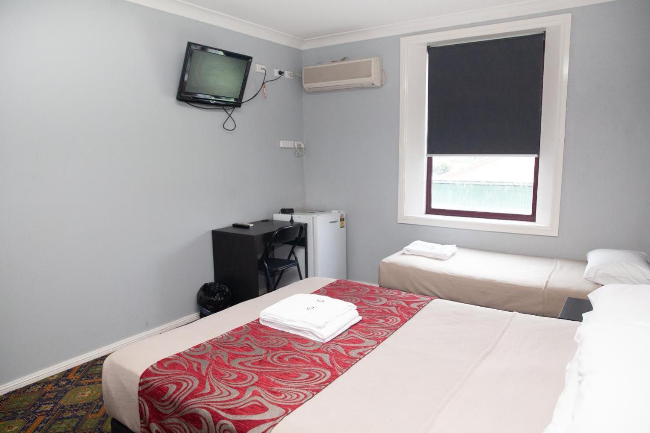 Royal Hotel Сингълтън Екстериор снимка